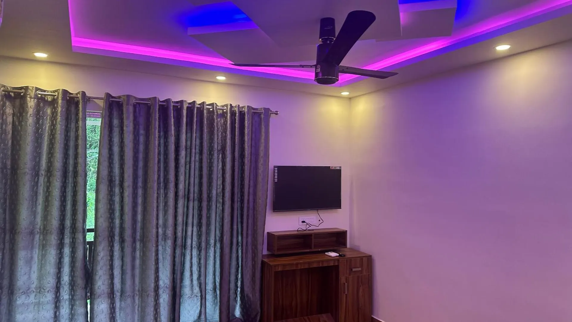 Villa Golden Hills Cottage Mankulam Munnar Viripara