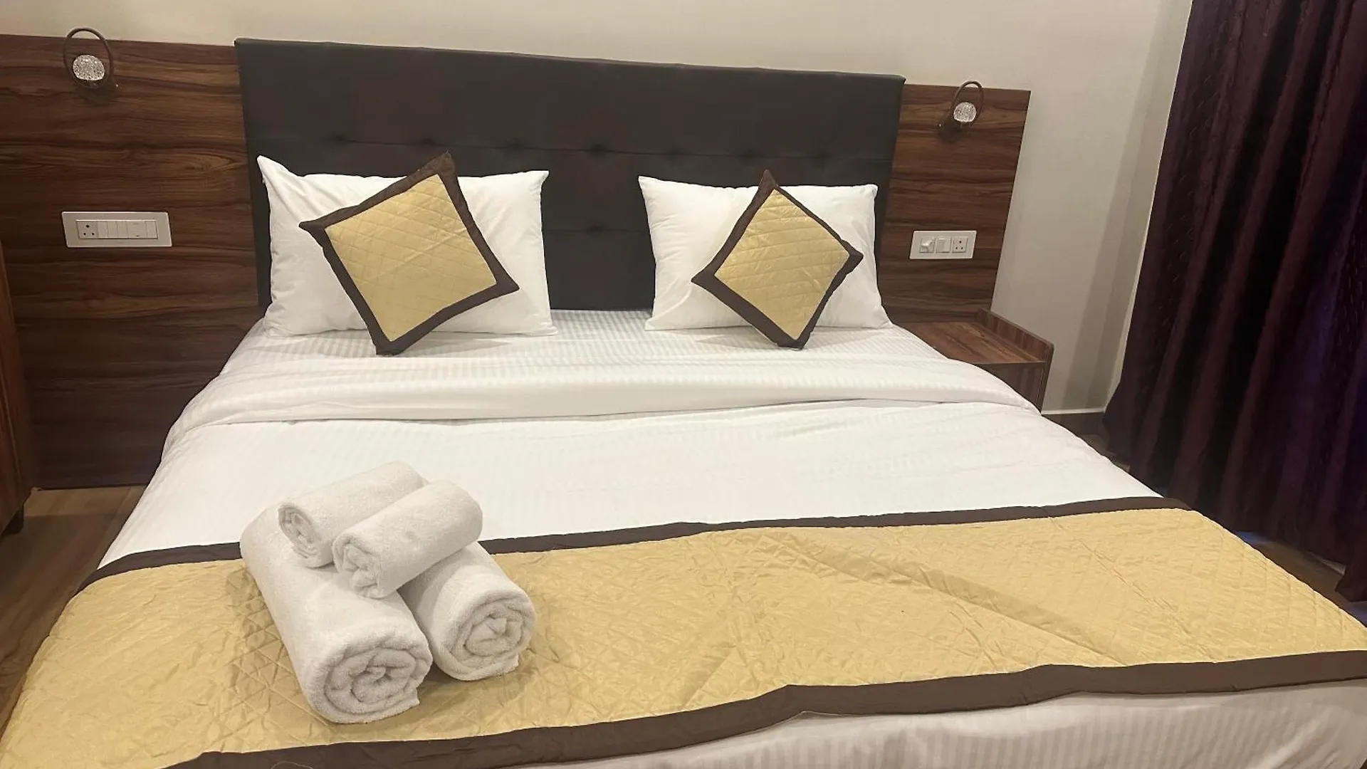 Golden Hills Cottage Mankulam Munnar Viripara India